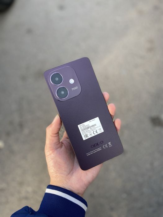 Телефон Oppo A3 x новый