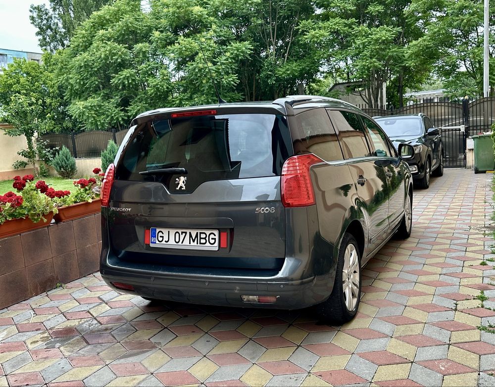 Peugeot 5008 1.6 hdi 115cp/Automat/