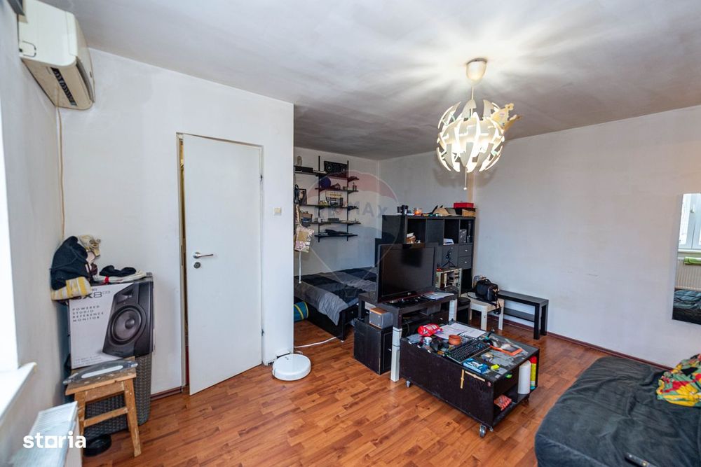 Garsoniera, de vanzare, gara de Nord, disponibila imediat