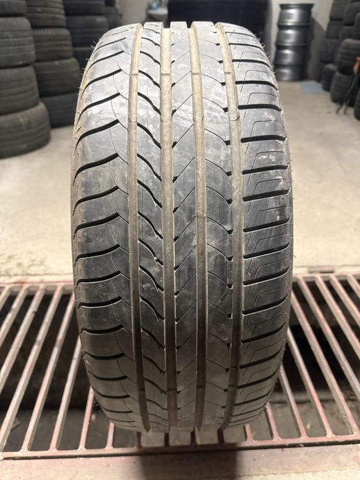 Goodyear 215/50/17