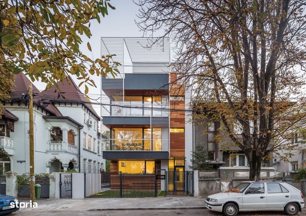 Vanzare imobil 2015 arhitectura deosebita terase curte Cotroceni Palat