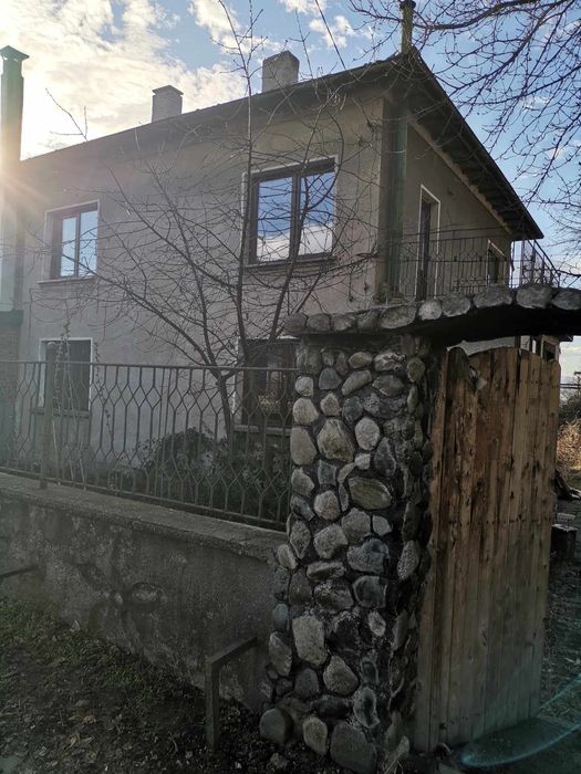 Продава се Къща в Златица - 120 кв.м за 667 €/кв.м - Снимка #4