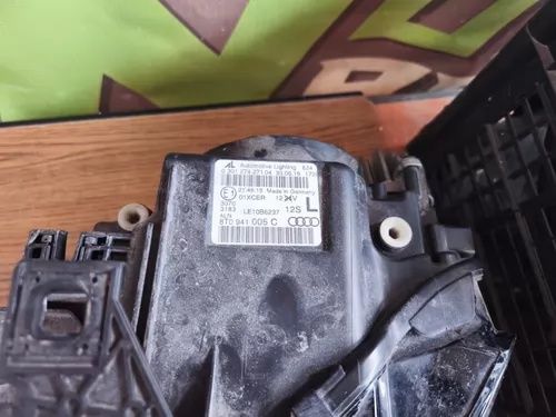 Set faruri Audi A5/ A4 B8 facelift Bi-xenon + LED.