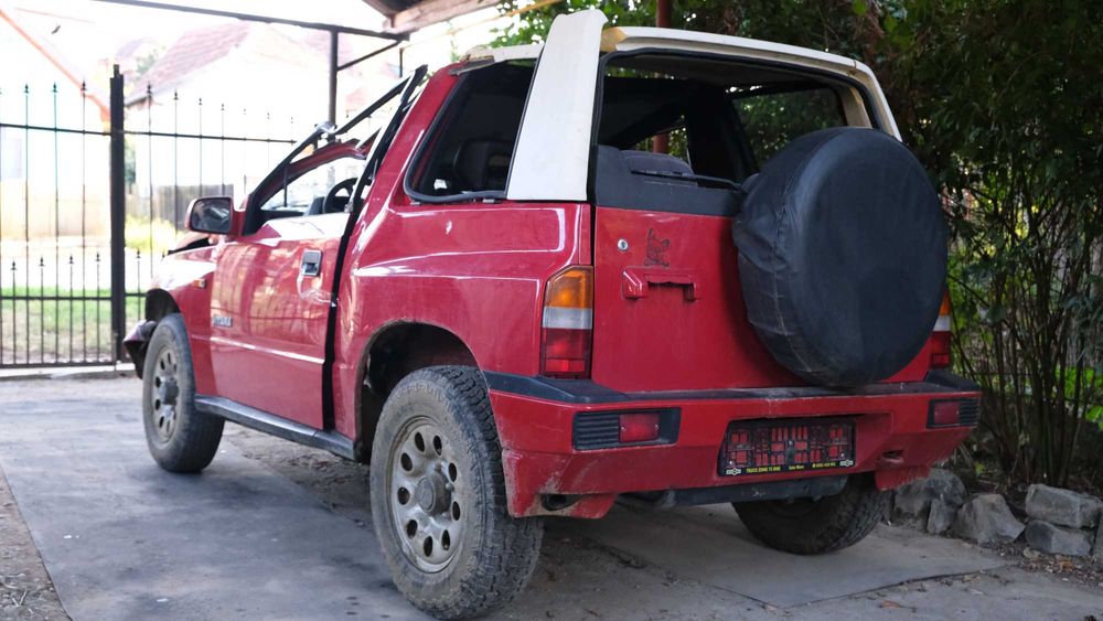 Suzuki Vitara 1993 - 1.6 - 16 valve avariat - vând/schimb