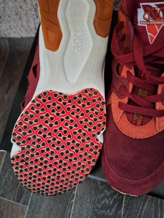 Маратонки Asics EUR 46