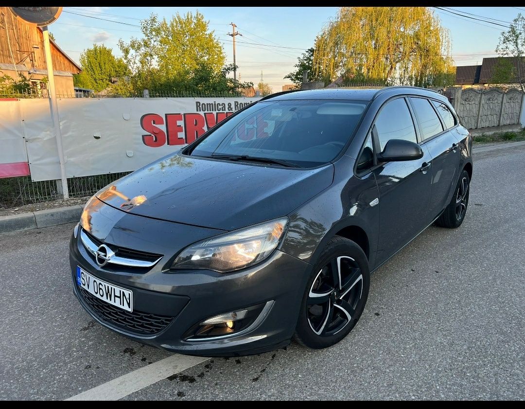 Opel Astra J Sport tourer 1.7 eco FLEX