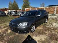На Части Тойота Авенсис 2.2 D-Cat 177коня 2005г