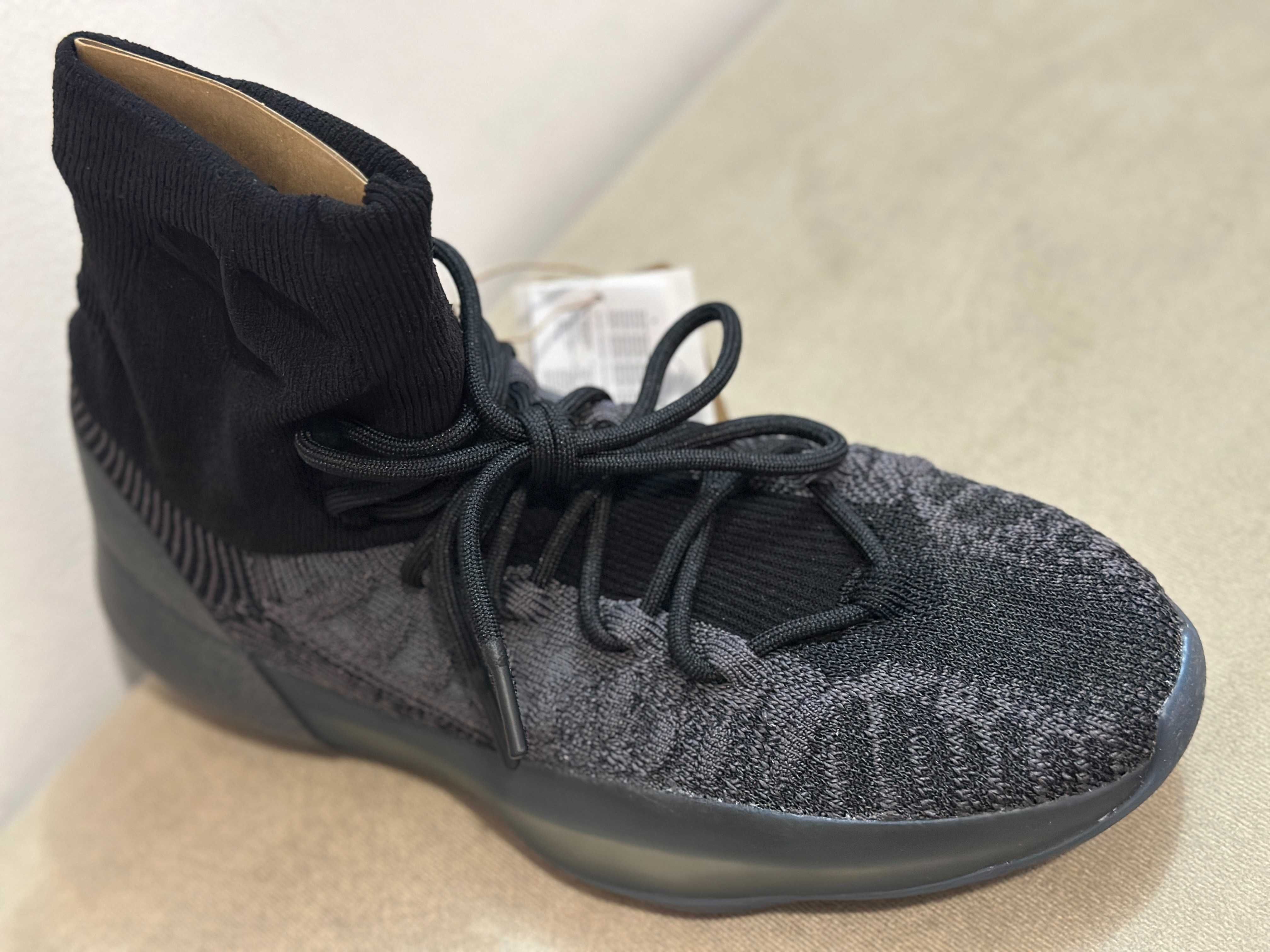 Yeezy Basketball Knit (BSKTBL) - marimea 43