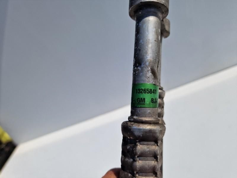 Conducta AC clima de la compresor Opel Meriva B 1.4 Turbo A14NET; A14N