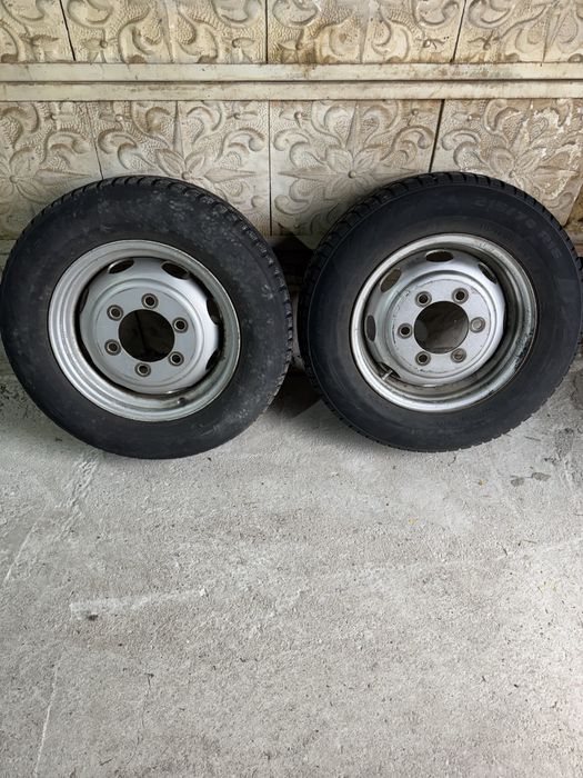 Продам шипов резину на газель с дисками широкие усилленые