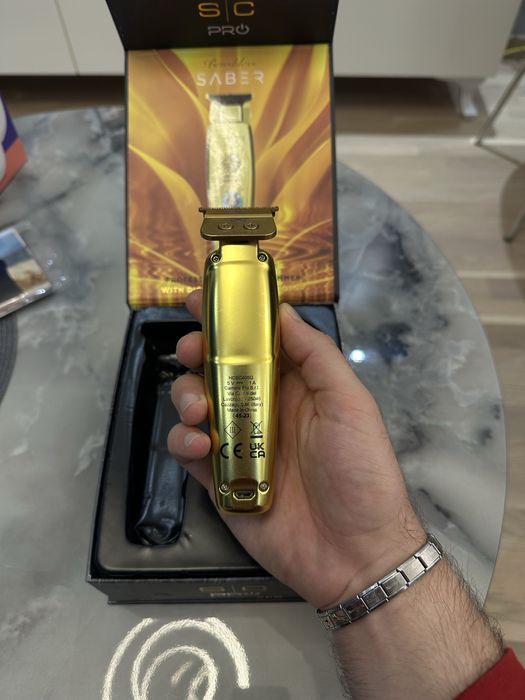 Контурна Машинка Style Craft Saber Trimer