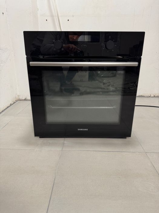 Фурна за вграждане Samsung
