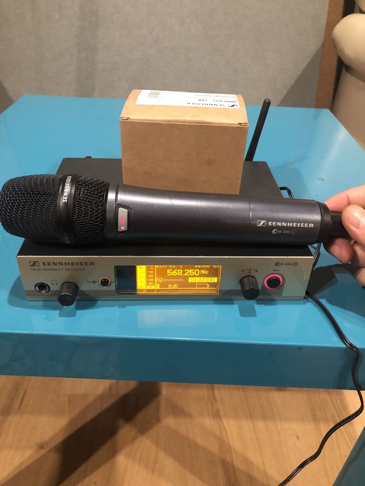 Microfon Sennheiser EW300 G3 845 Nu face microfonie