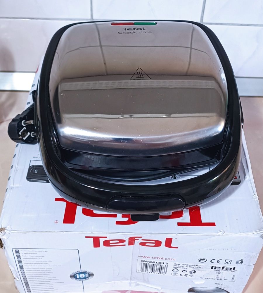 Aparat Tefal wafe\gofre și sandviciuri