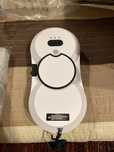 Robot spalat geamuri