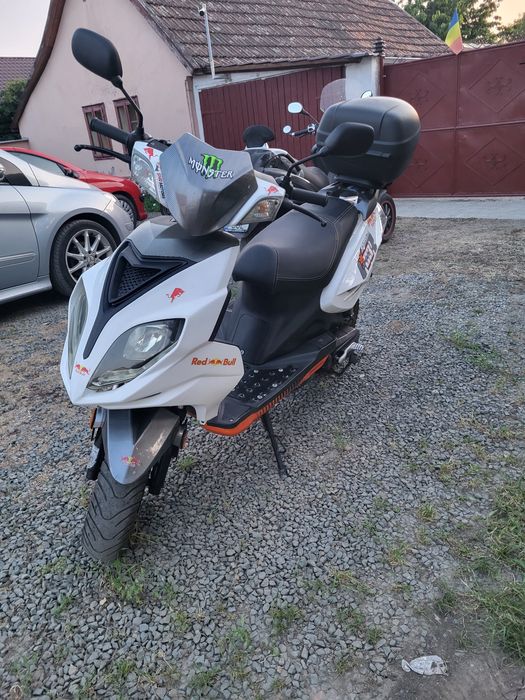 Vand scuter Esplorer SPEED RR50