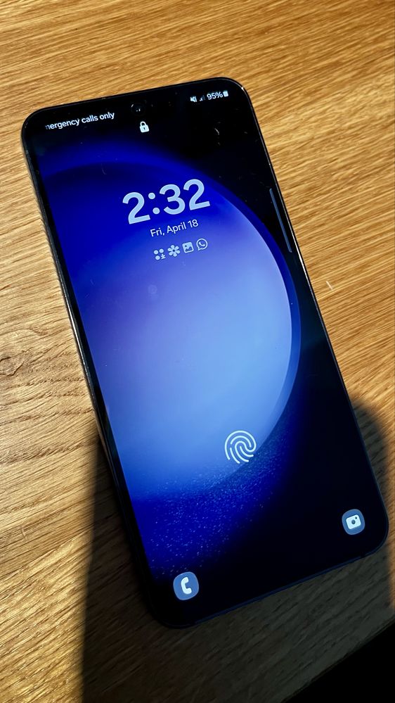 Samsung S23 265gb negru 50 mp