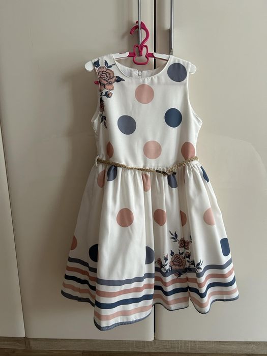 Рокля за момичета