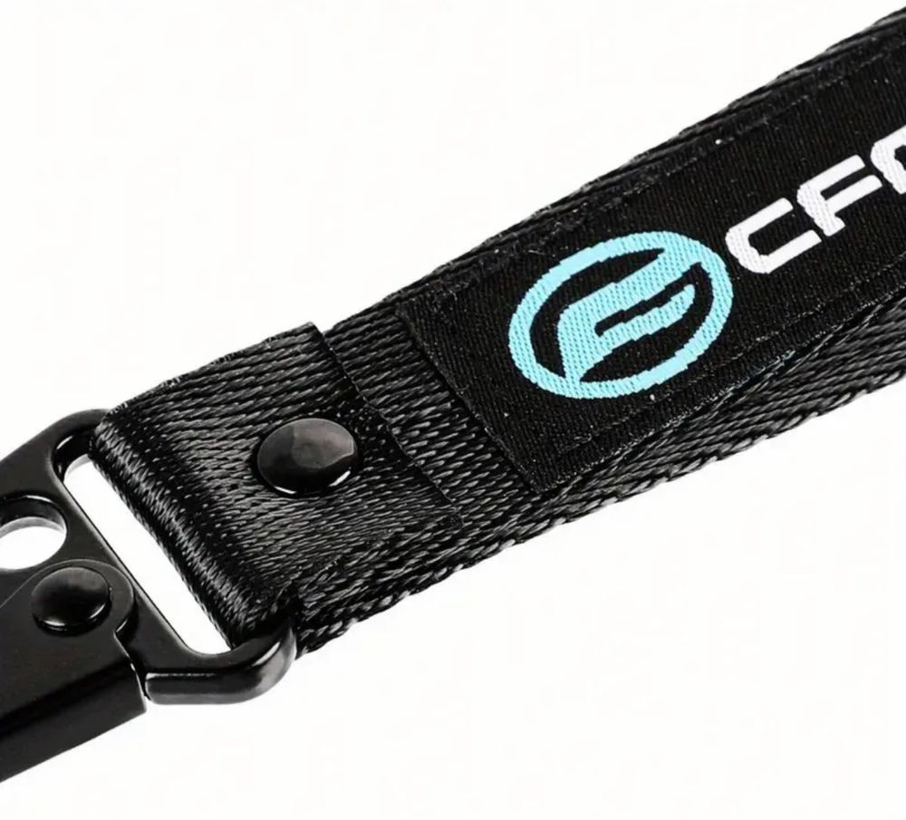 CF MOTO метален ключодържател и боне