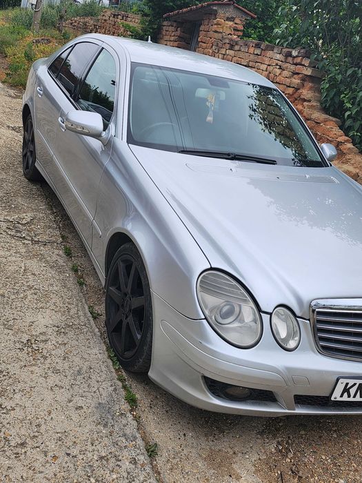 Мерцедес  Е 220 2009 на части