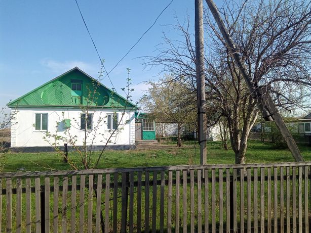 Продам дом в с. Каменка Астраханского района