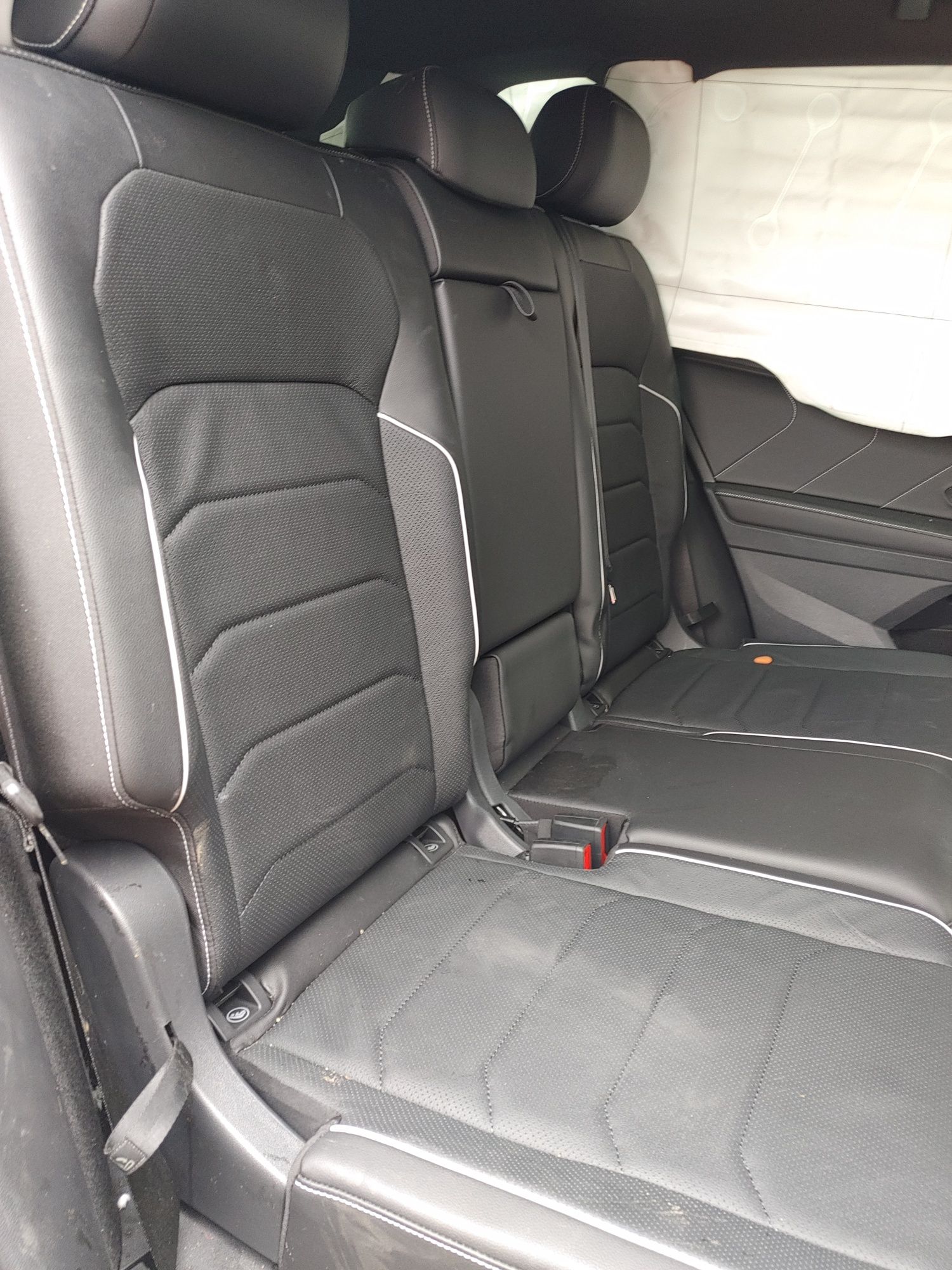 VW Tiguan Allspace R-line  2023 2.0 TSI на части