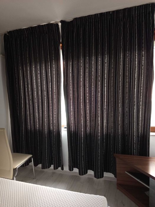 Продавам пердета 140/240 2бр.