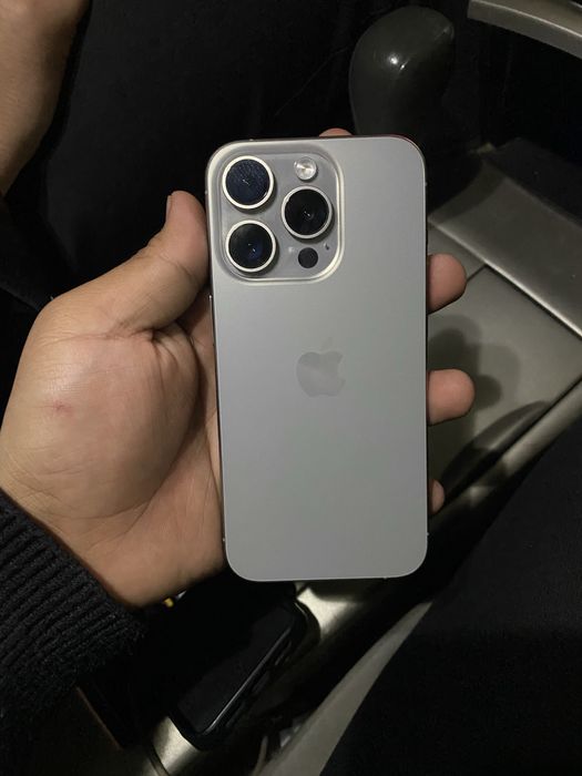 iPhone 15 pro 256 GB