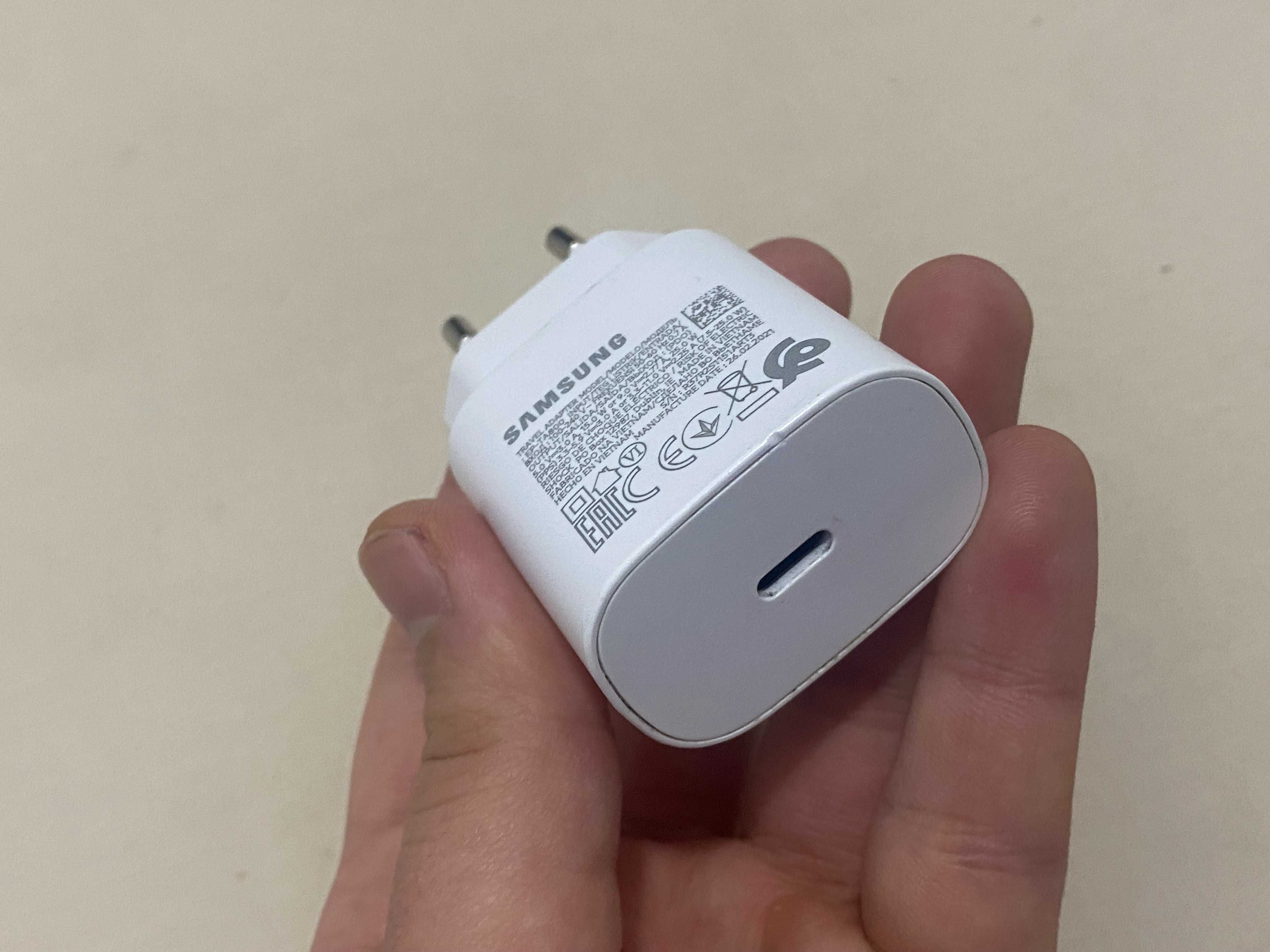 adaptor  Samsung Super Fast Charging tip C 25W