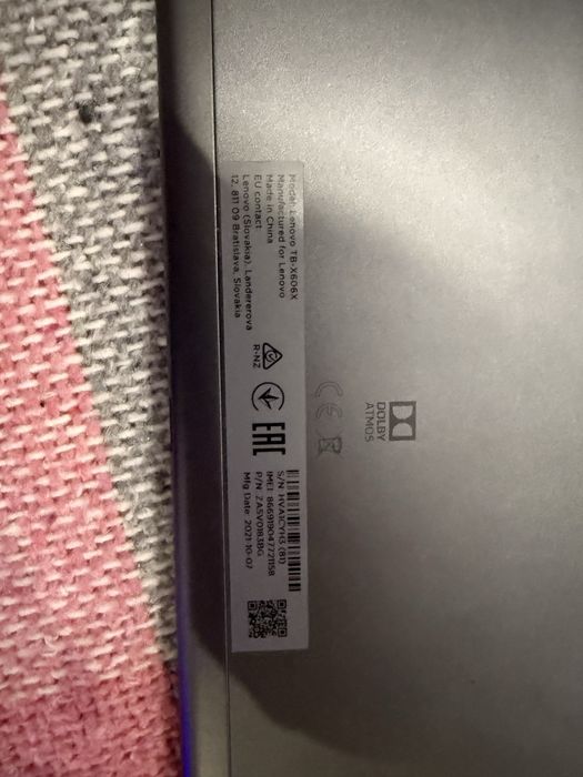 Таблет Lenovo TB-X606X