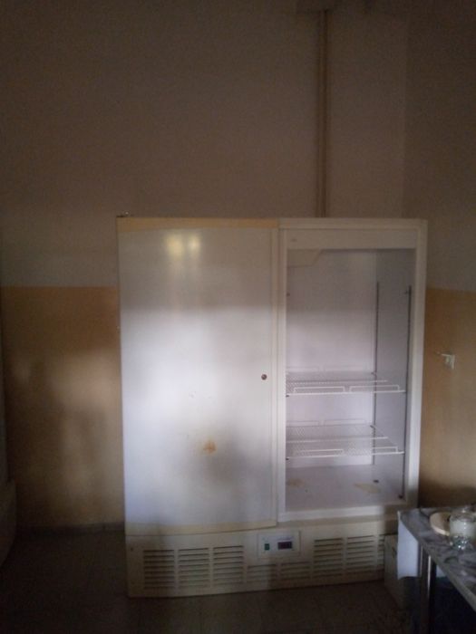 Рабочий холодильник