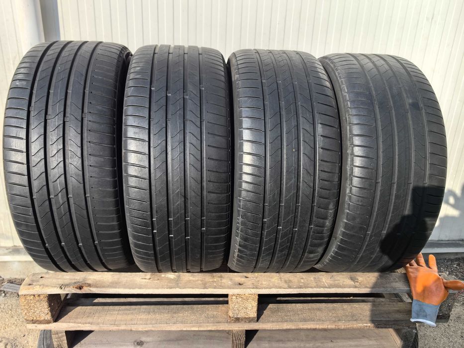 245/40/19 Бриджстоун ДОТ 2023 г