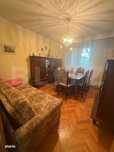 Apartament cu 3 camere, etaj intermediar, zona Centrala