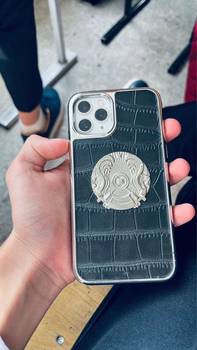 продам айфон 11про