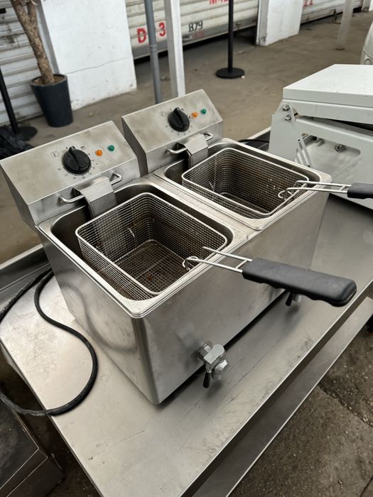 Friptoza electrica 3250w horeca cu 2 cuve