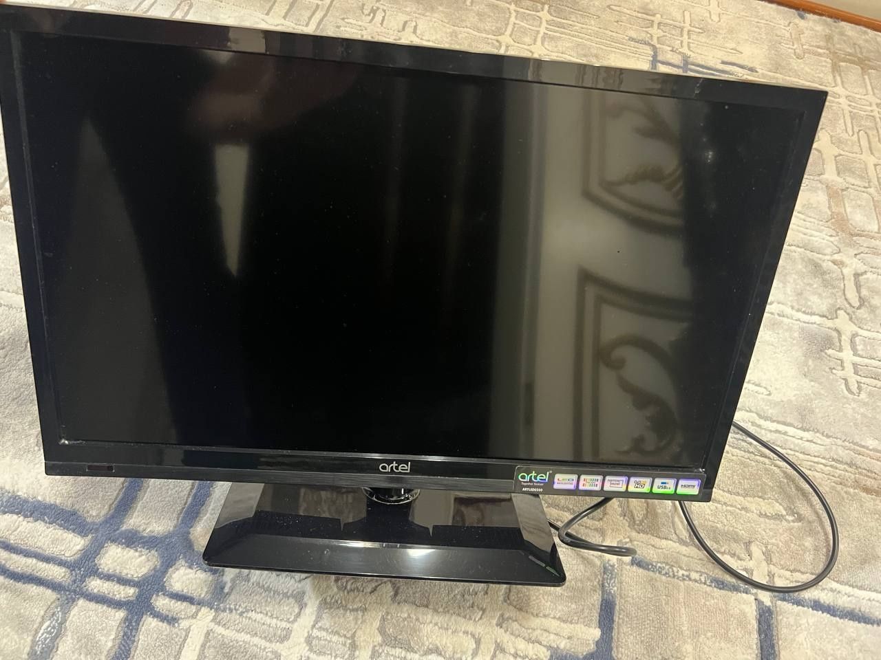 LG va Artel televizorlari sotiladi