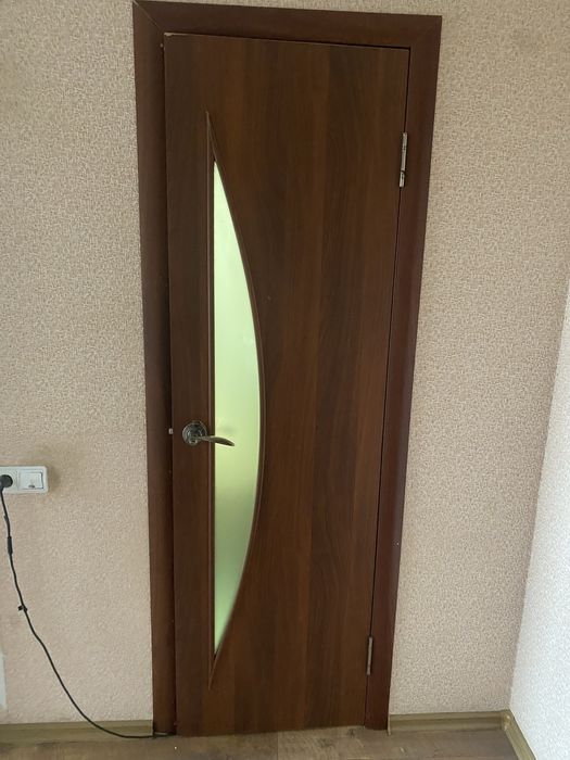 Продам дверь с обналичкой