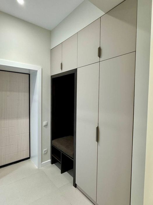 Яккасарой район ориентир: Башлык Новостройка 3/6/6 лифт есть, Евро