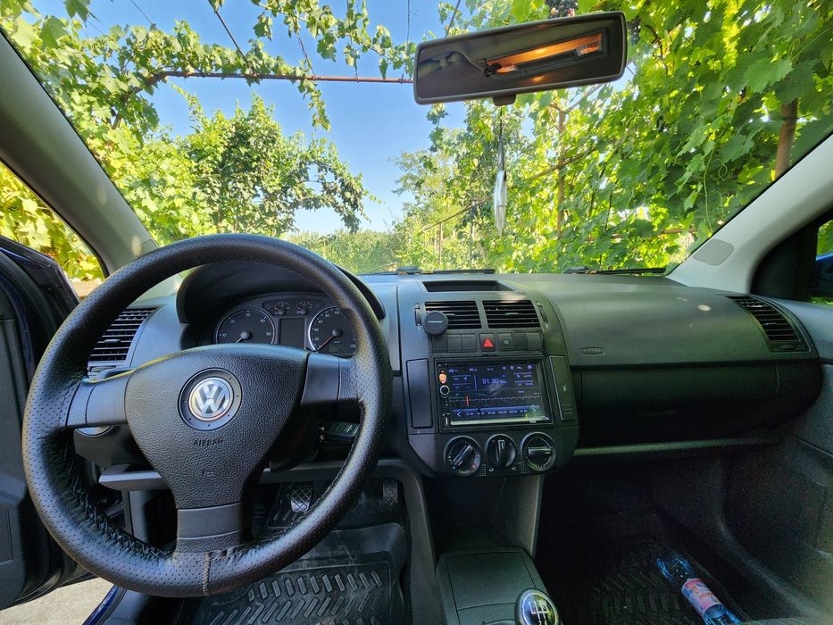 Vând Volkswagen Polo 9N