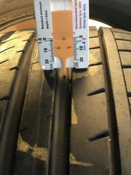 set 2 anvelope 235/55 R18 sh vara Falken 7.5mm cu garantie