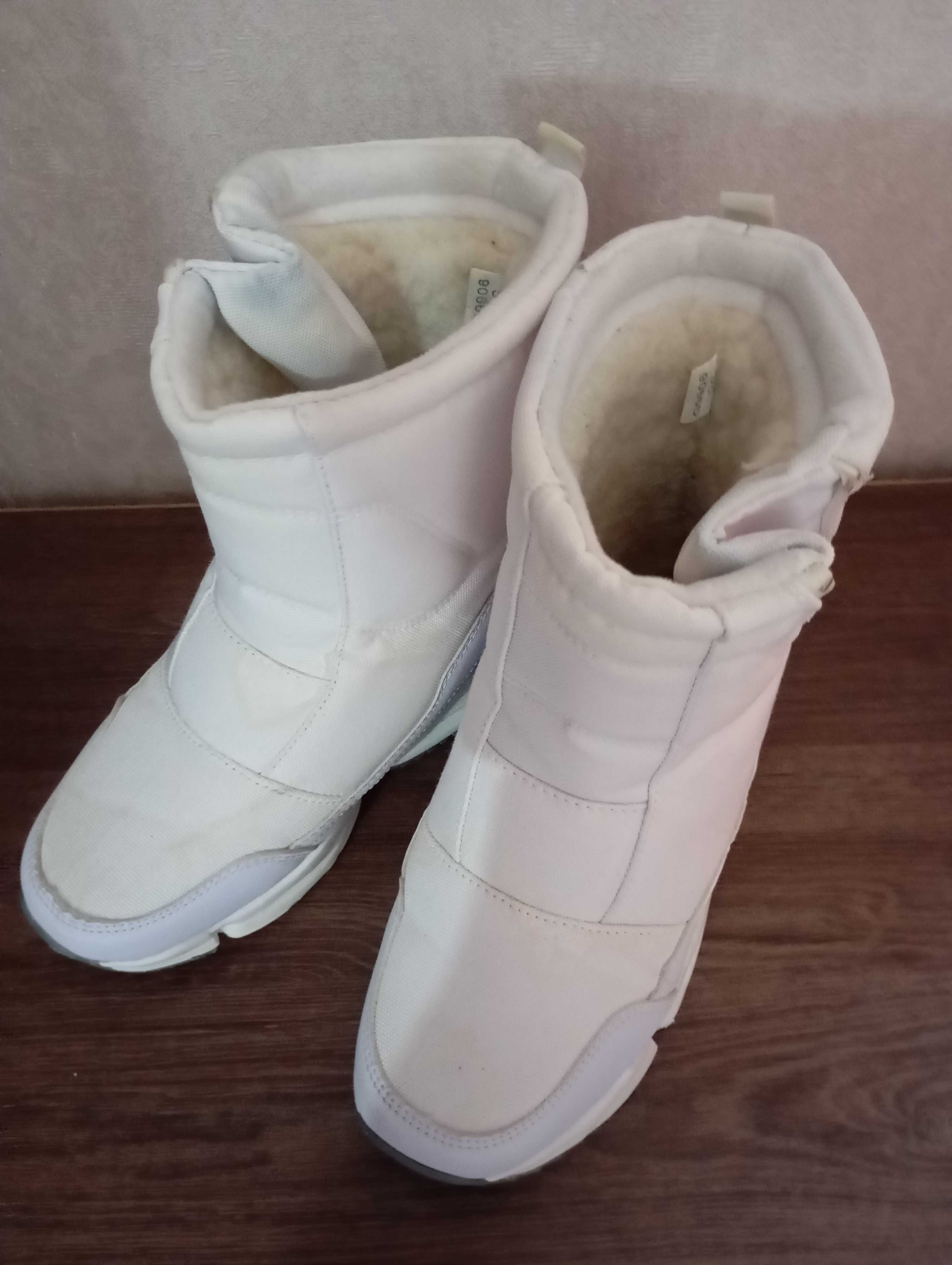 Сапоги, ботинки женские