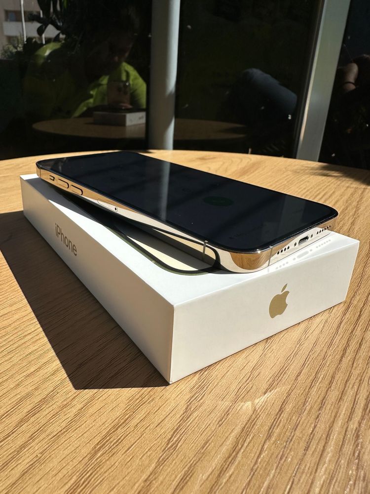 iPhone 14 PRO MAX Като Нов !