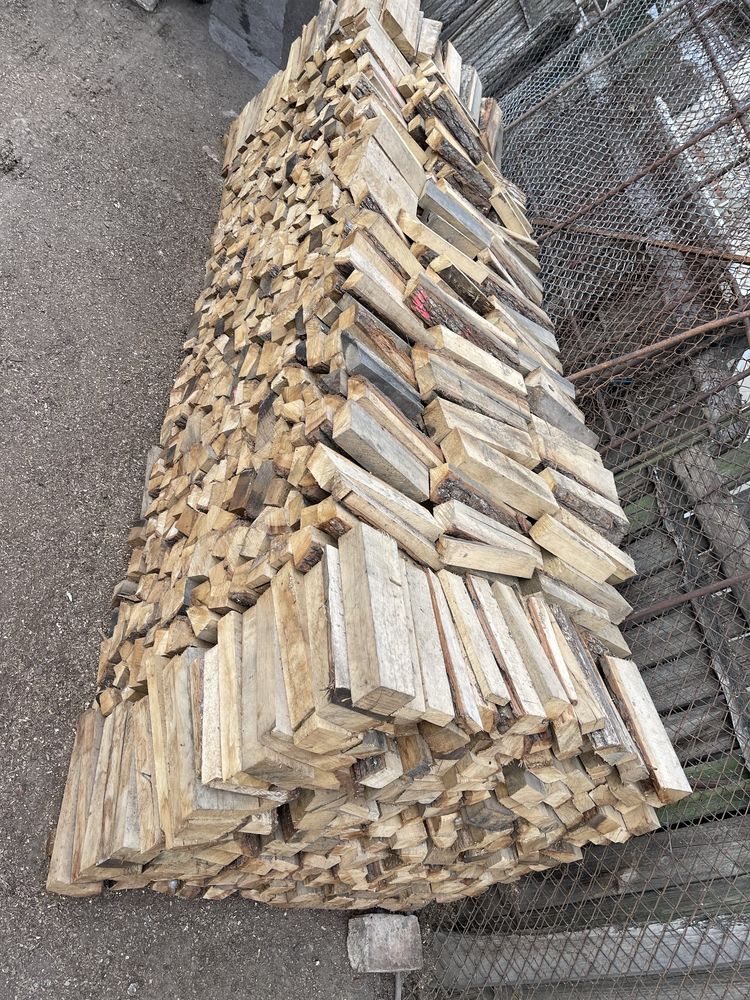 Lemne de foc frasin/stejar bune pentru cuptor