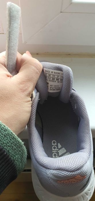 Маратонки Adidas/Адидас номер 29