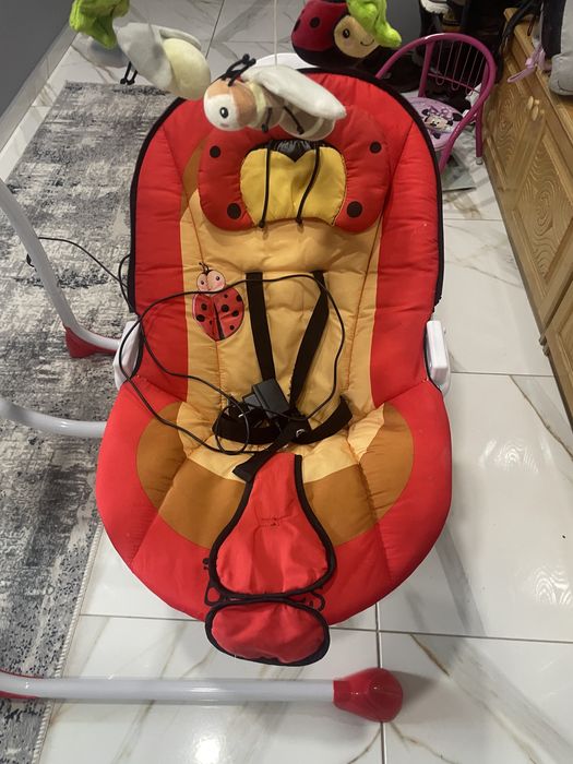 Електрически шезлонг и люлка Caretero - Bugies, Red