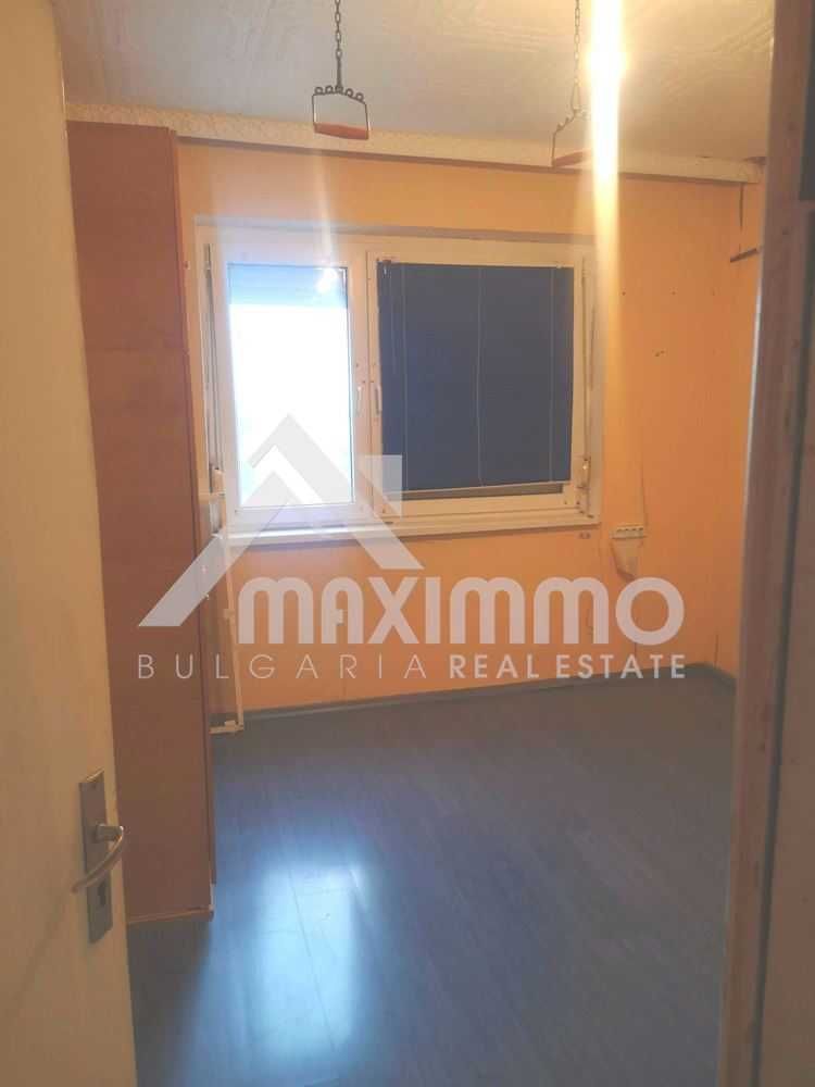 Продава се Четиристаен апартамент в Варна, Владислав Варненчик - 91 кв.м за 1054 €/кв.м - Снимка #2