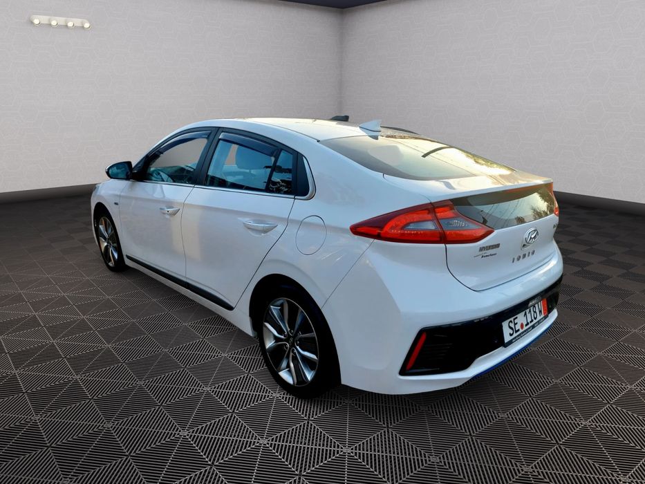Hyundai Ioniq 1.6 Hybrid 10/2018 Premium Euro6