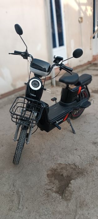 Elektron mototsikl
