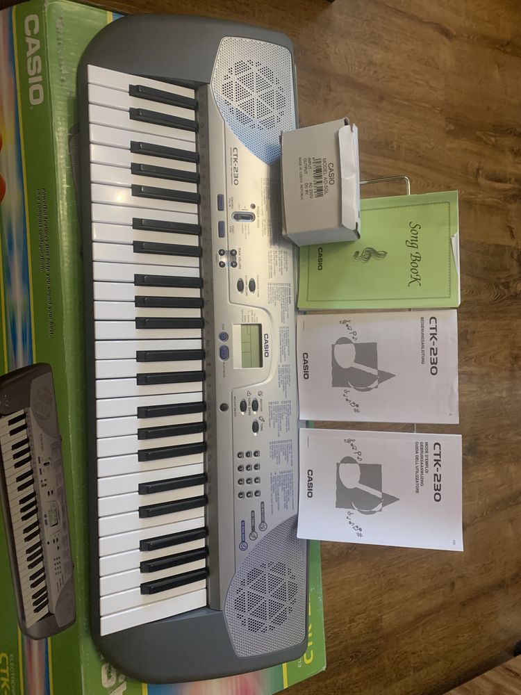 Синтезатор Casio CTK-230