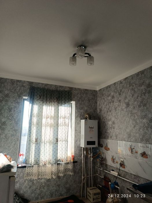 Продаётся дом. 3 сотки. Бектемирский район.